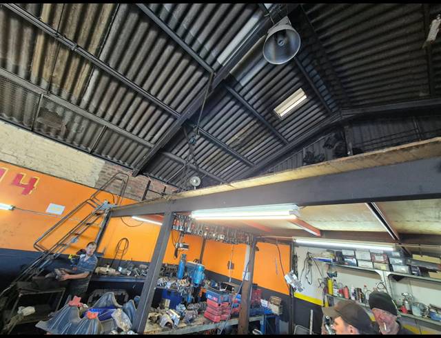 385M² WAREHOUSE TO LET IN ELSIES RIVER INDUSTRIAL